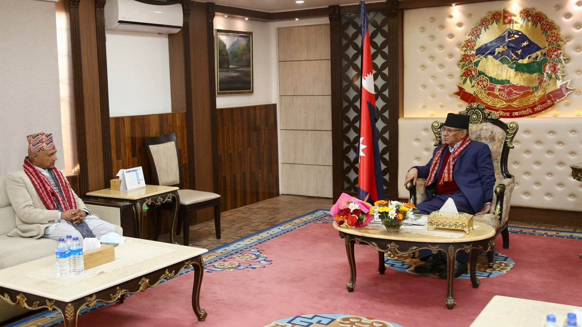 प्रधानमन्त्रीसँग गण्डकीका मुख्यमन्त्रीको भेट
